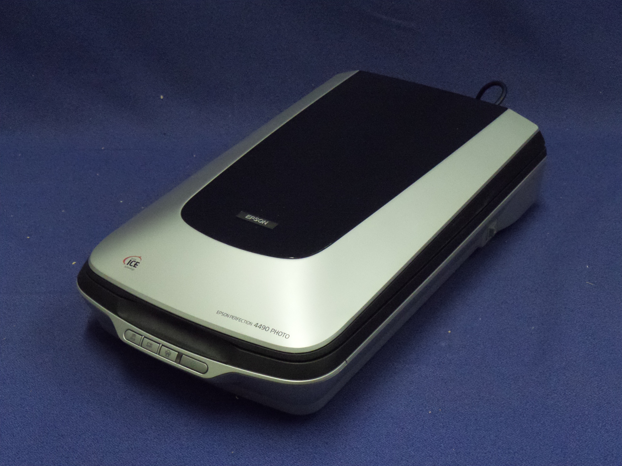 Epson perfection 4490 photo desktop scanner tronicatila